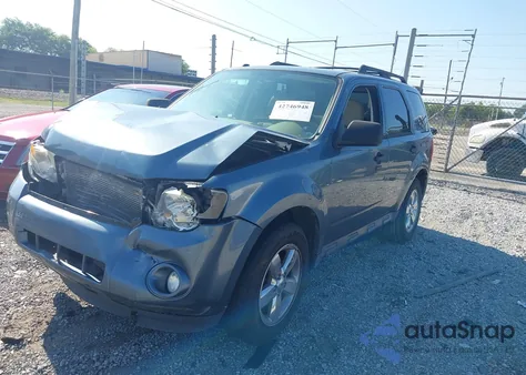 2011 Ford Escape Xlt z USA, uszkodzony, nr VIN 1FMCU0DG2BKA25266